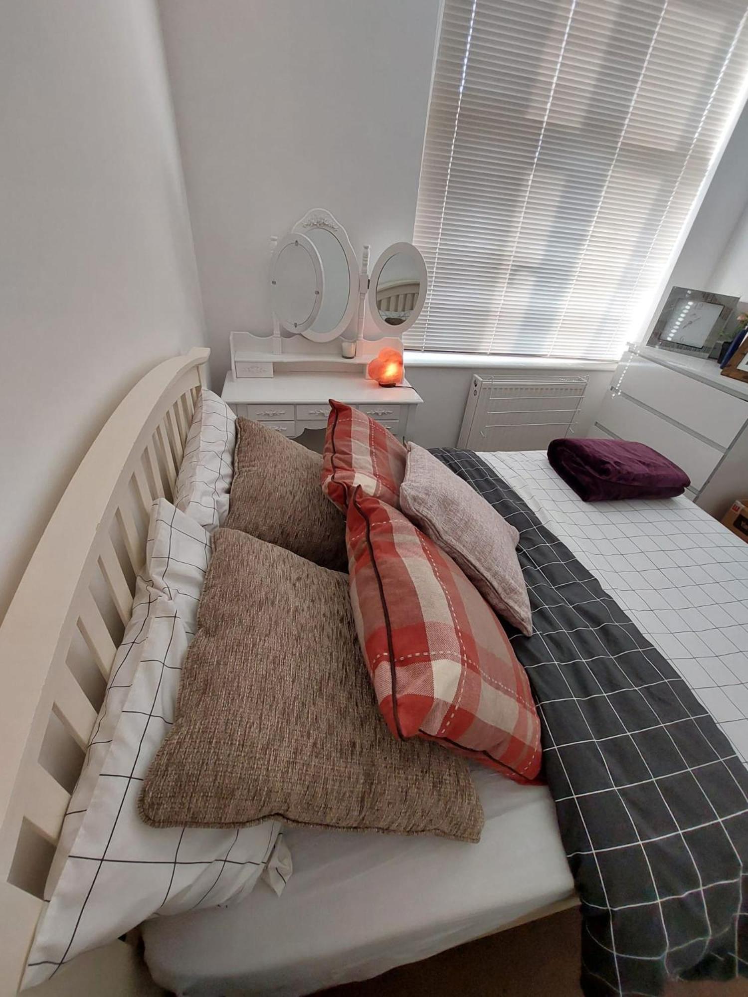 London Luxe Rooms Surbiton ภายนอก รูปภาพ